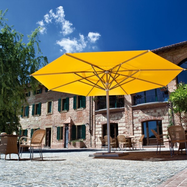 MAXI 560 - parasol octogonal à pied central - FIM - pluie et soleil