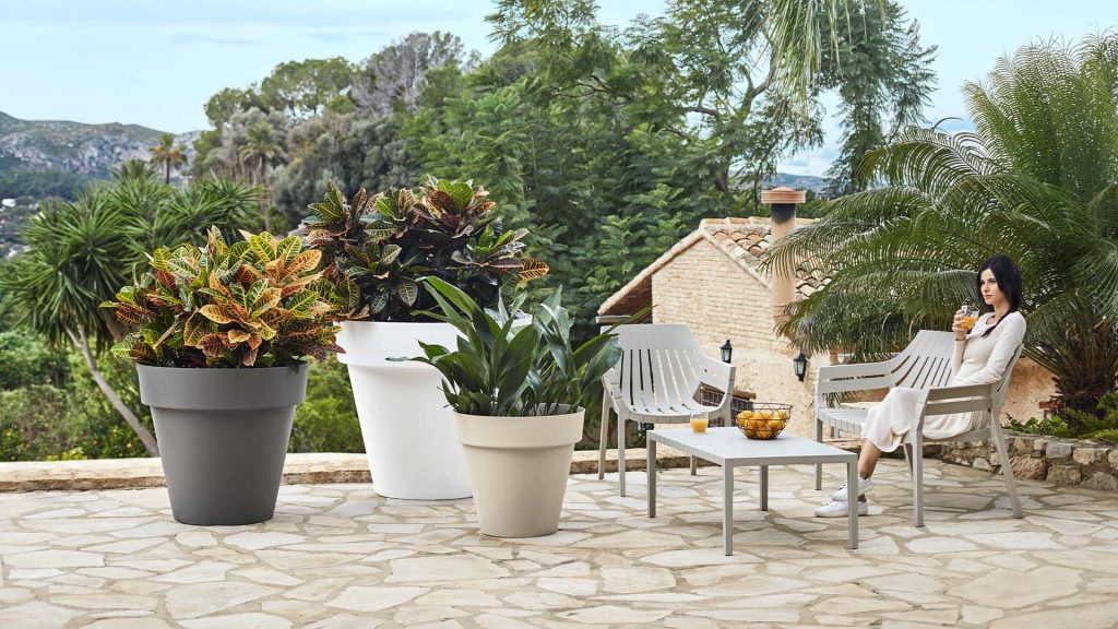 XXL flower pots for terrace