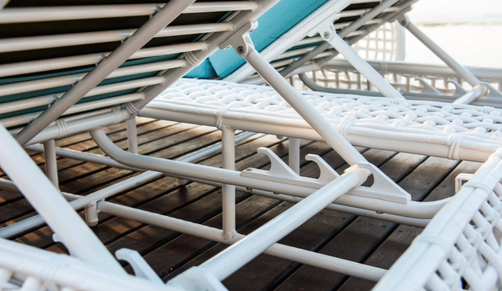 Luxury sun lounger - professional sun lounger