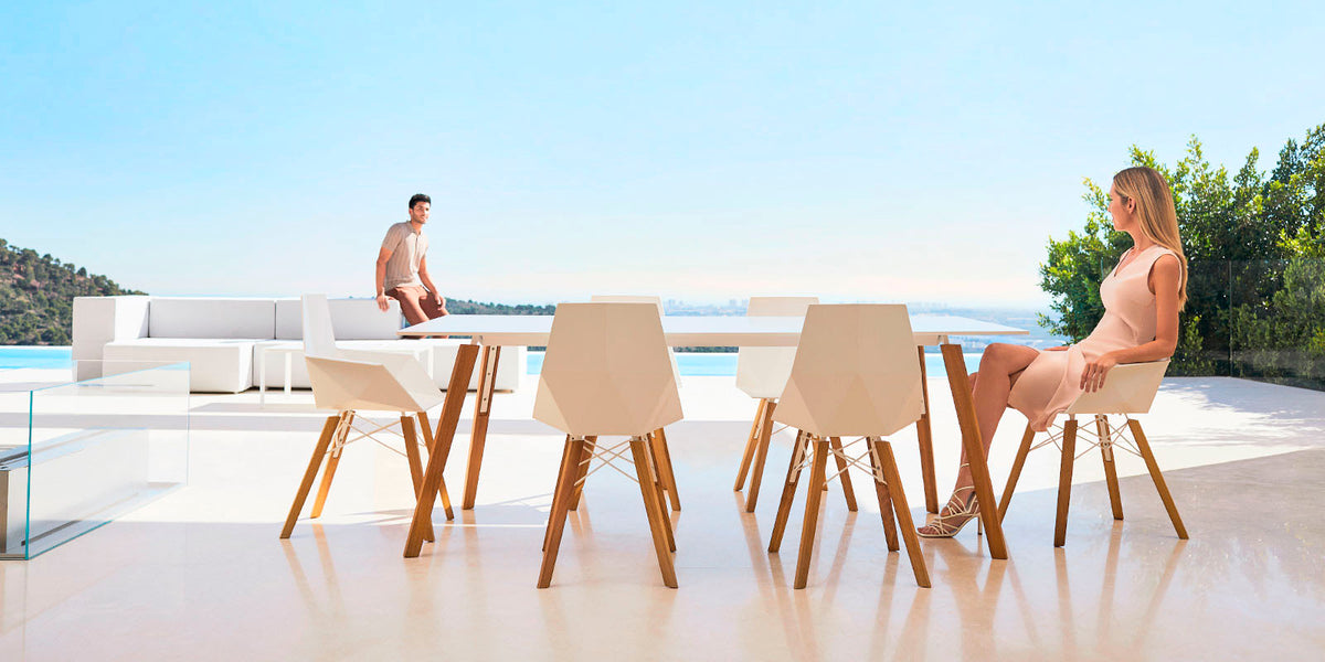 FAZ WOOD CHAIR - Geometric chair with wooden base