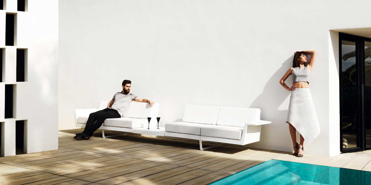 Canapé Extérieur avec Table Intégrée Flat B (ici en version mate)