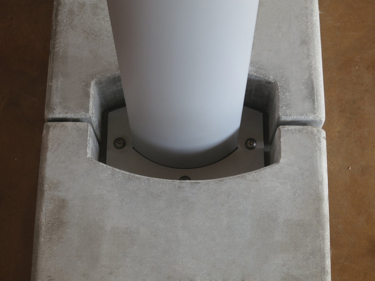 Flexy XL Umbrella Base Detail with Concrete Ballasts