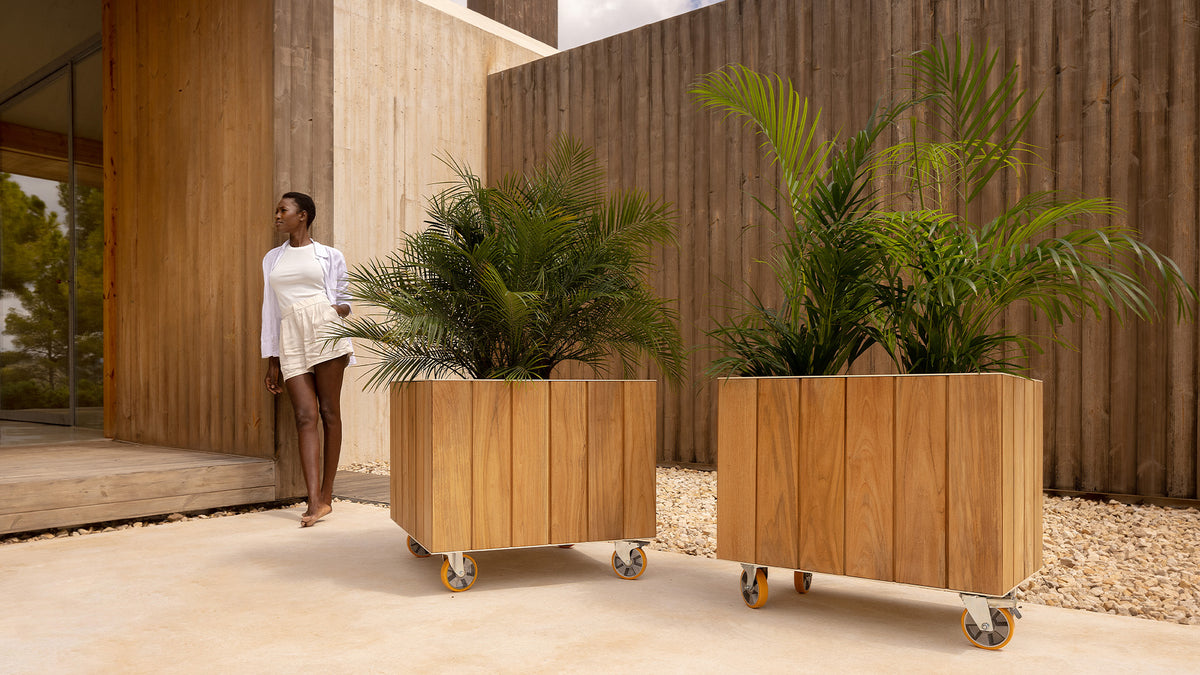 VINEYARD PLANTER - Jardinière extérieur en bois