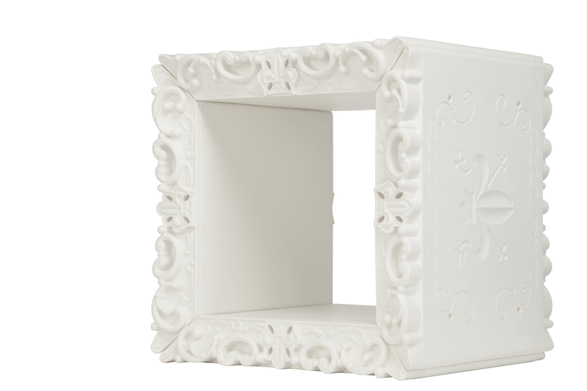 Decorative Shelve Lacquered Color White Joker of Love Slide Design Persp