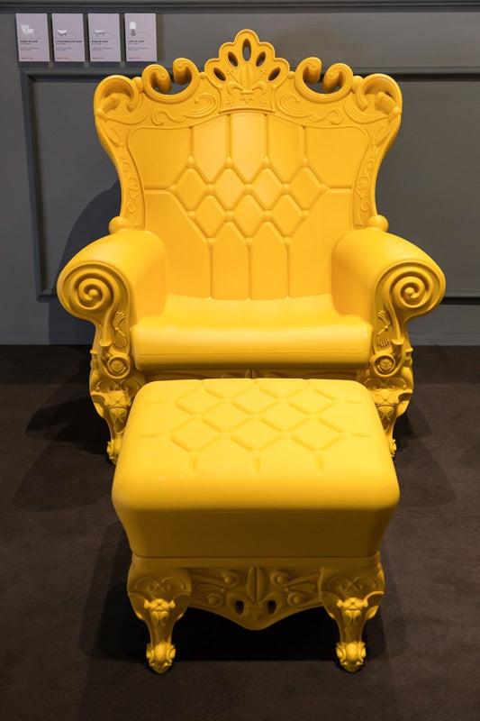 Bergère et Repose Pieds Design of Love Jaune Mat Slide Design