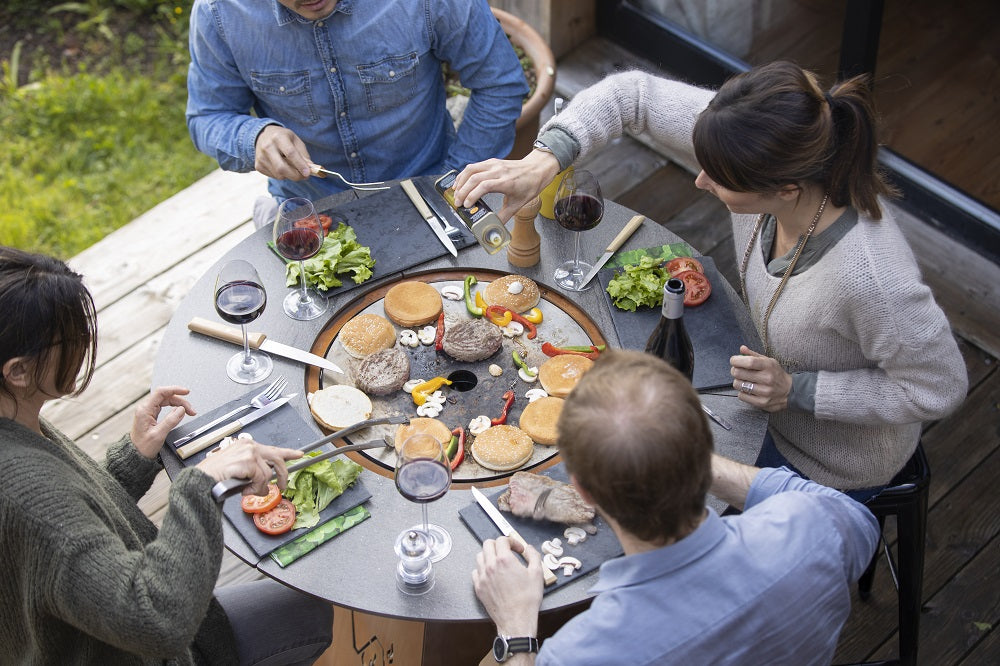 4-seater barbecue table with griddle for restaurant terrace model MAGMA High Gas by Vulx