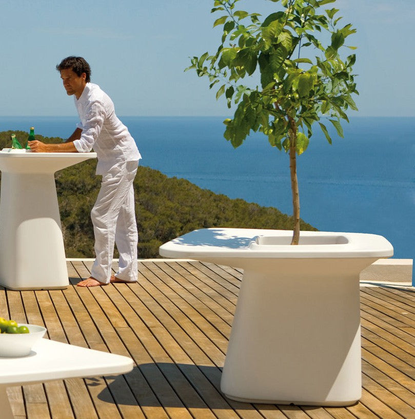 Table Design Medium Noma Vondom finition laquée