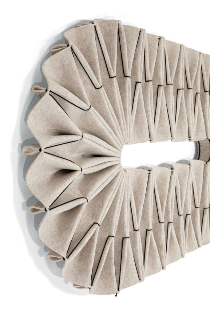 Diffuseur Acoustique PLEAT Edel Long Murale BuzziSpace - Tissu Acoustique
