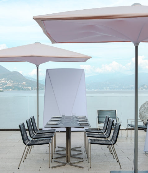 Parasol with Chesterfield-style padding