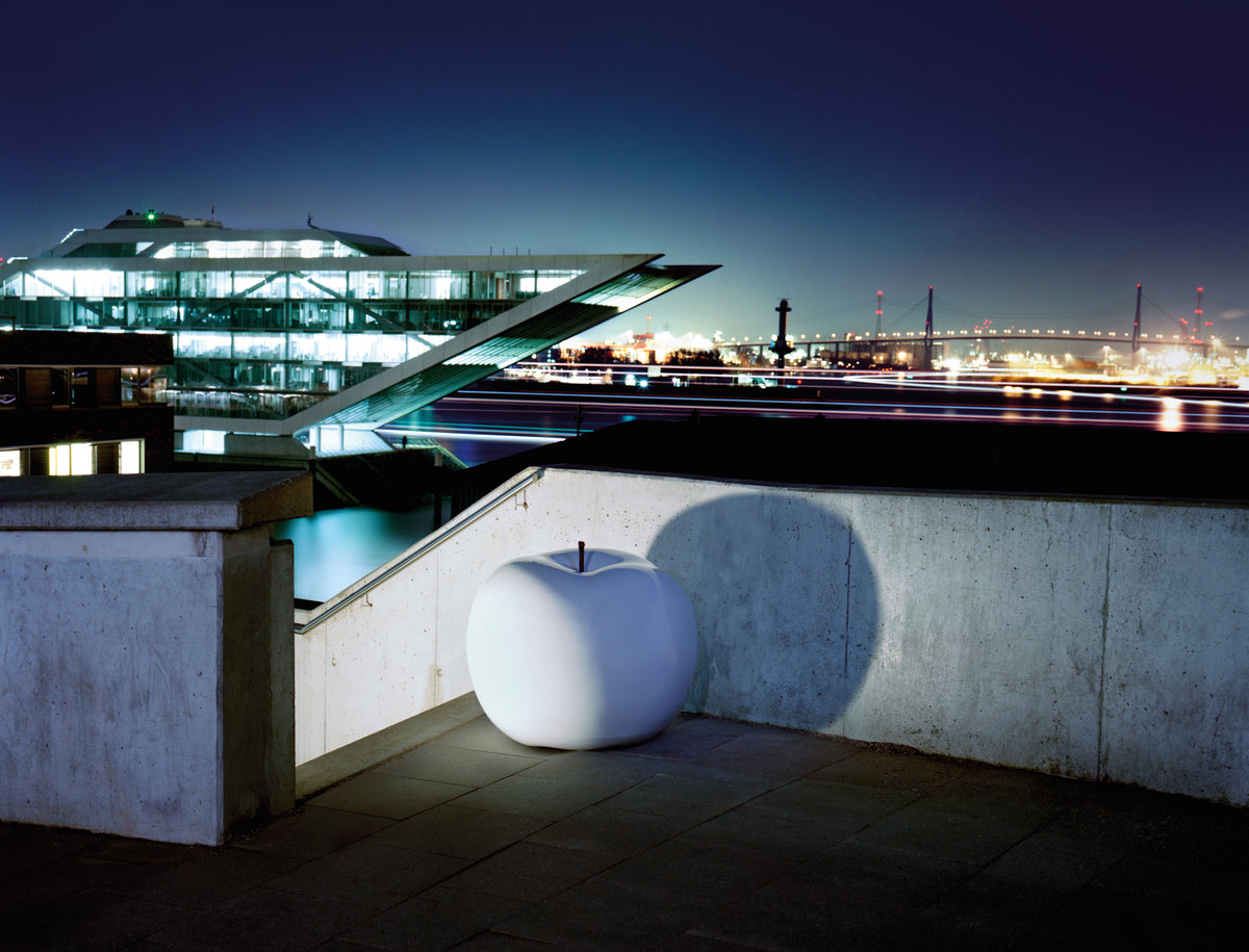 Apple White Varnish Brilliant Indoor Outdoor by Bull & Stein and Lisa Pappon