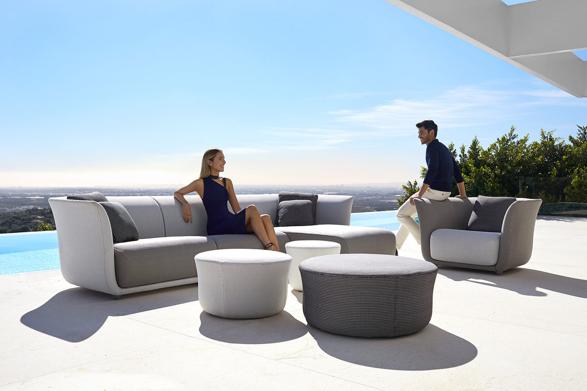 SUAVE Sofa Armless - Outdoor Fabric Bench - VONDOM