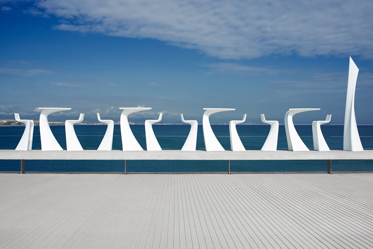 Terrasse de Bar et Restaurant Equipement Tabouret Table Exterieur Wing A-Cero Vondom 