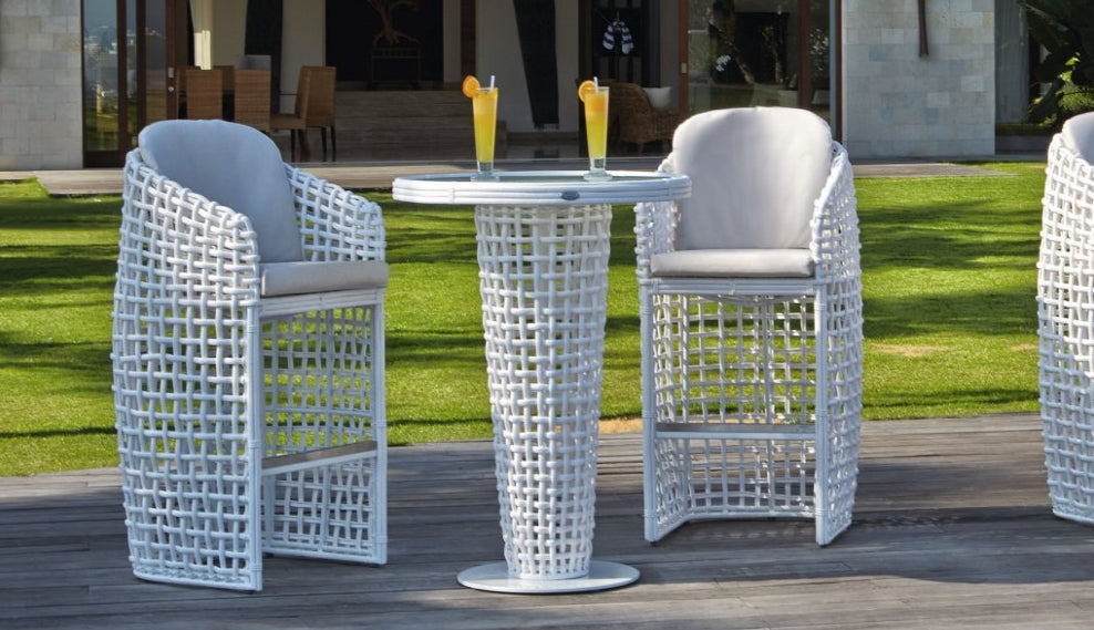 tabouret de bar de jardin DYNASTY - Tabouret Tressé Avec Dossier Pour L'Extérieur par Skyline Design