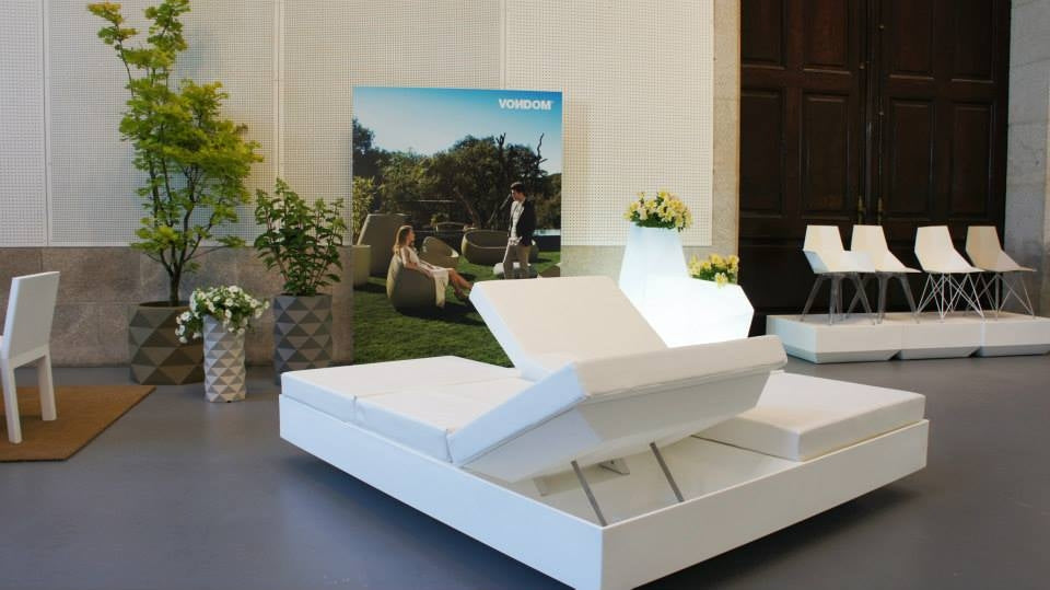 VELA DAYBED Carré Inclinable x4 Laqué - VONDOM