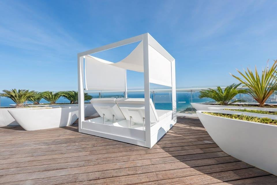 Meuble Outdoor de Piscine Vela Daybed de Vondom