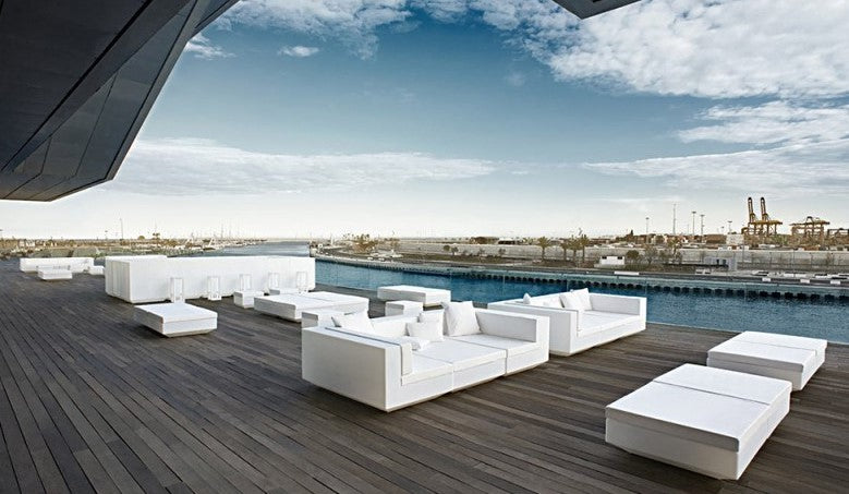 Mobilier Design et Confortable pour Bar Exterieur ou Interieur Vela Sofa Vondom