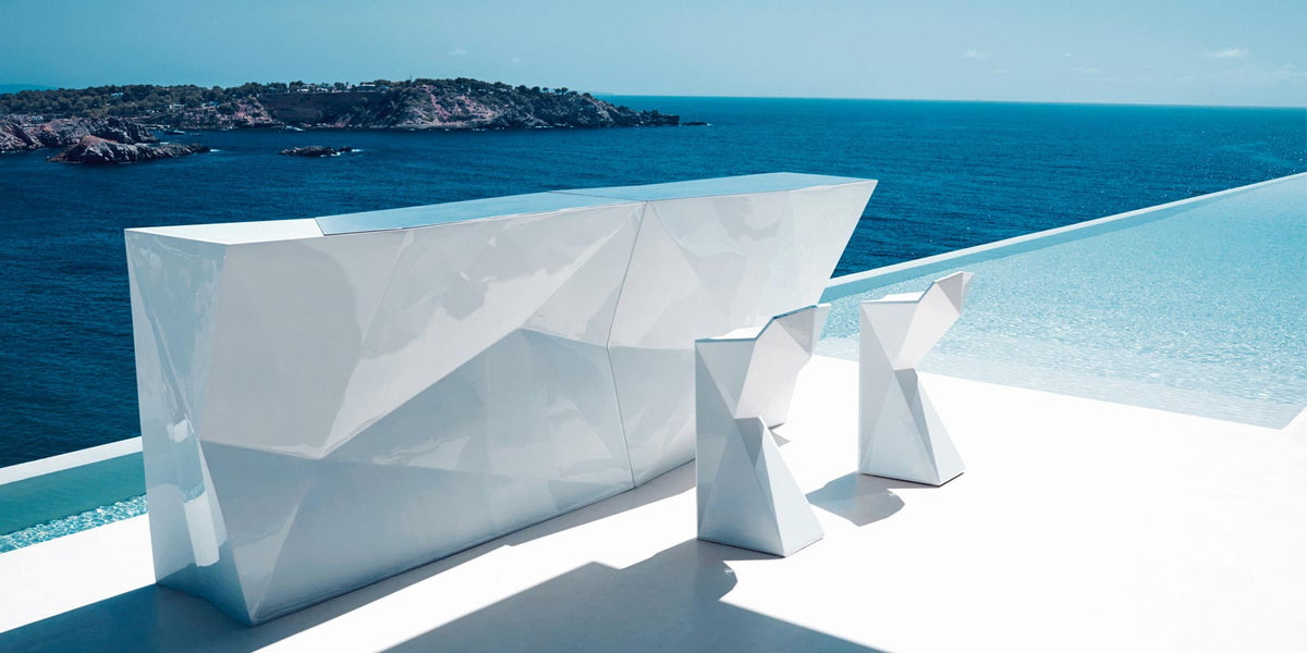 Outdoor Furniture Vondom Vertex Stool by Karim Rashid and Faz Bar Ramon Esteve Poolside