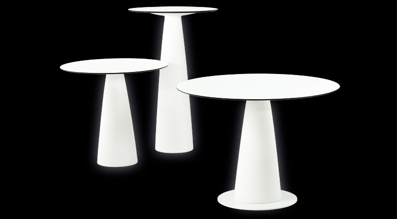 Tables lumineuses de la collection Hopla Slide Design pour bar, restaurant, hôtel ou discothéque