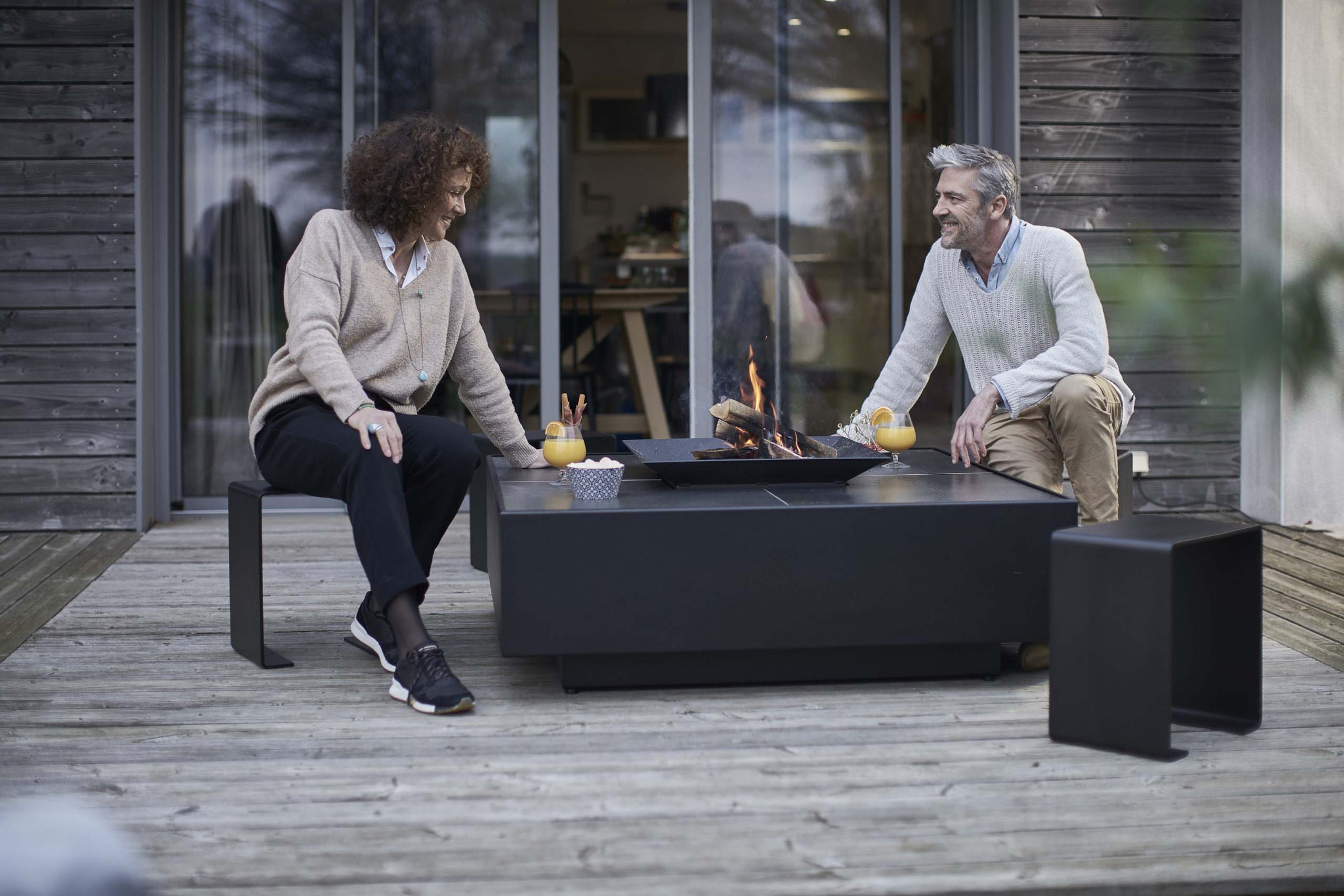 Outdoor Brazier Coffee Table with a high quality cooking grid
